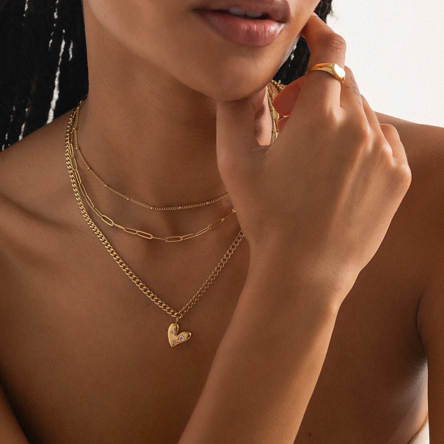Sparkling Heart Curb Necklace