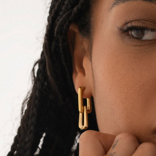 Tote Link Hoop Earrings