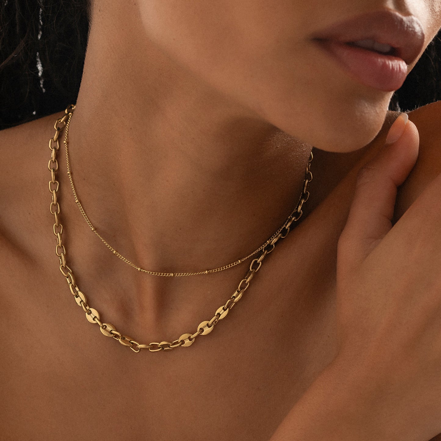 DELICATE BEADED CHAIN