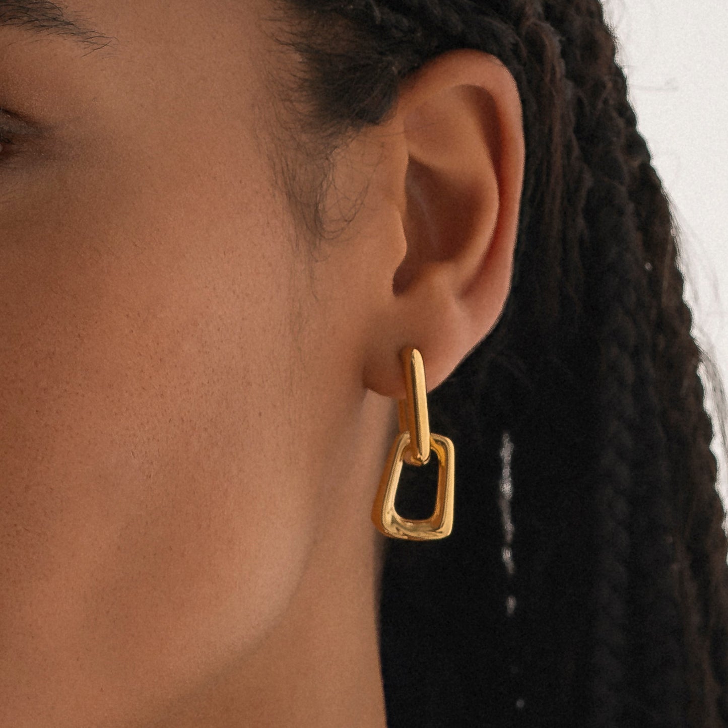 Tote Link Hoop Earrings